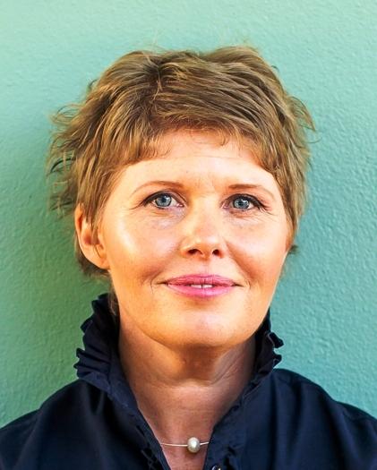 Portrait shot of Linda Blackwood